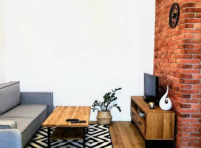 Nowoczesny Na Promenadach Wroclawskich